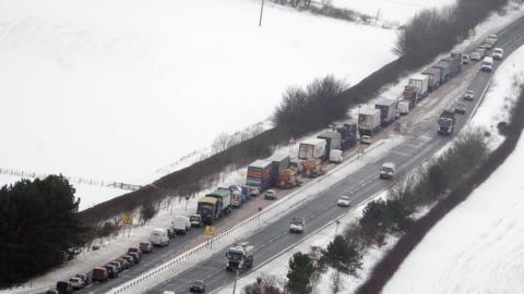 Lorries stranded on A1