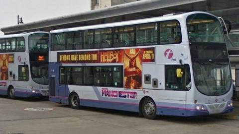 First buses in Oldham