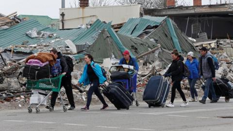 Civilians evacuating Mariupol, Ukraine