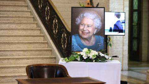 A portrait of the Quen in the Great Hall at Stormont