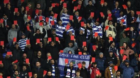 Reading Fans holding red cards