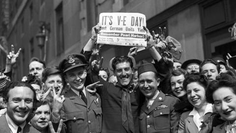 Crowds celebrate VE Day in London, 1945
