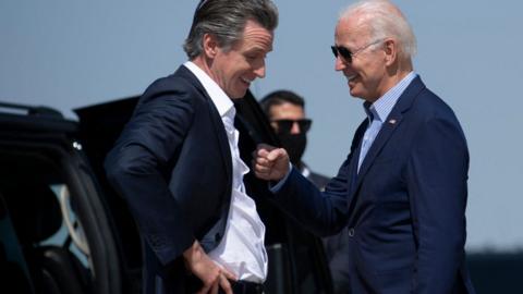 Biden and Newsom on the airport