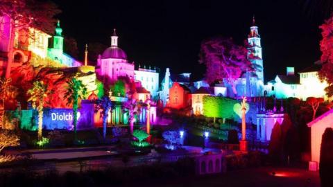 Portmeirion lit up for carers