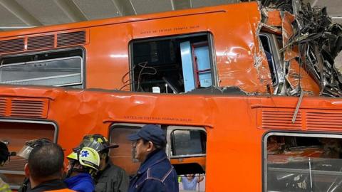 Train wreckage at Tacubaya station