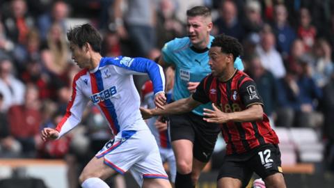 Daichi Kamada and Tyler Adams 