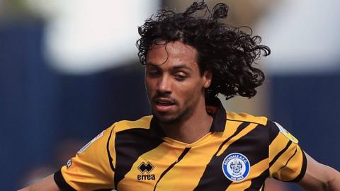 Rochdale striker D'Mani Mellor