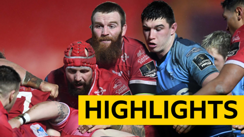 Scarlets and Cardiff Blues maul