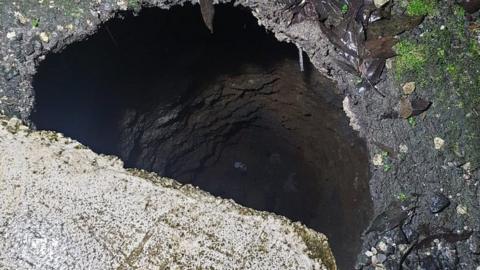 Middleton sink hole