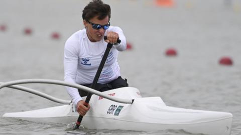 Emma Wiggs of Great Britain on her way to win the VL2 category of the Women's Para-canoe final at the ICF Canoe and Kayak Sprint World Cup