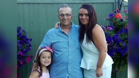 Rachel Potter with her father Kevin and daughter Brooke