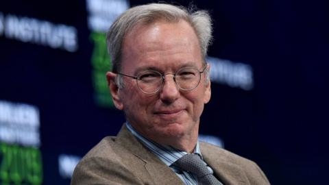 Eric Schmidt is to leave Alphabet's board in June