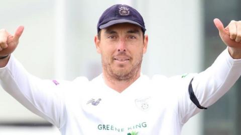 Kyle Abbott got the first of the two wickets Hampshire needed to secure victory at Leicester