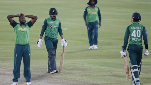 Pakistan beat South Africa