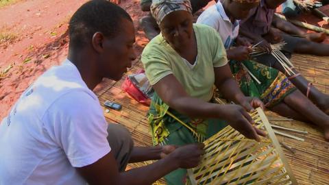 Basket weavers in Zimbabwe