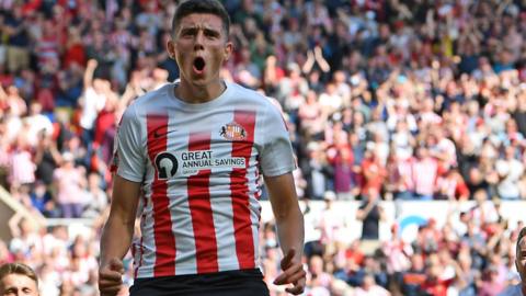 Ross Stewart celebrates for Sunderland