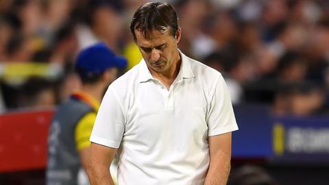 Julen Lopetegui looking sad