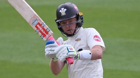 Ollie Pope batting for Surrey