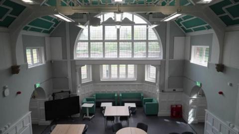 Ysgol Gymraeg Y Trallwng