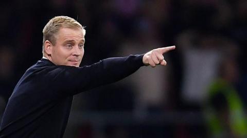 Johannes Hoff Thorup communicates with his Nordsjaelland players from the sideline