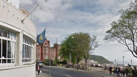 Scarborough Town Hall and Royal Hotel (2017)