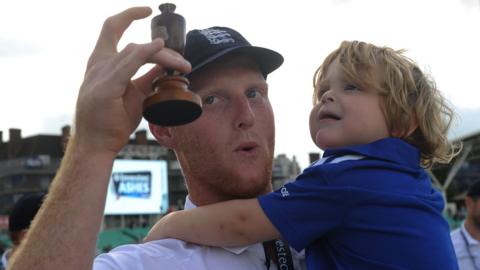 Ben Stokes with the Ashes urn