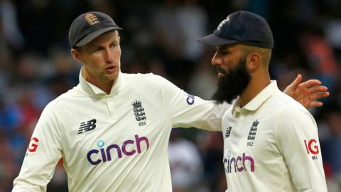 Joe Root and Moeen Ali