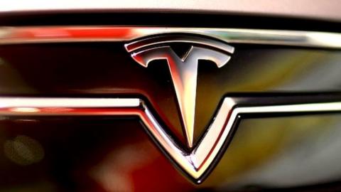 Tesla logo