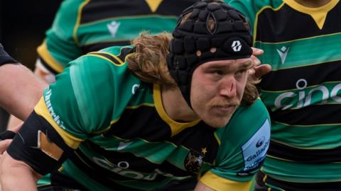 Alex Moon playing for Northampton Saints