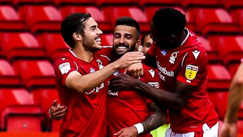 Nottingham Forest celebrate