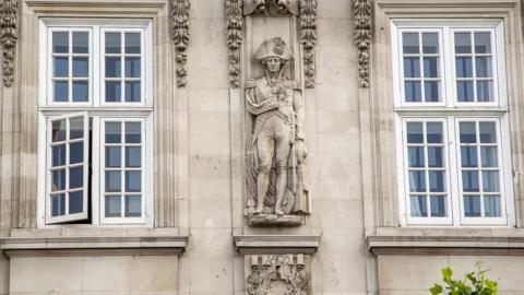 Statue on Deptford Town Hall