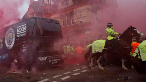 Manchester City bus