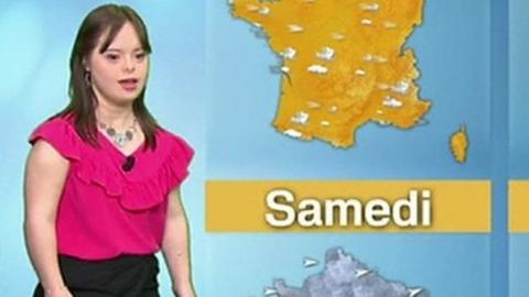 Picture of Melanie Segard presenting the weather on France 2