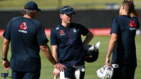 Chris Silverwood, Eoin Morgan and Joe Root