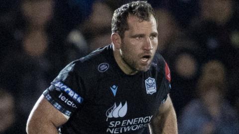 Fraser Brown playing for Glasgow Warriors