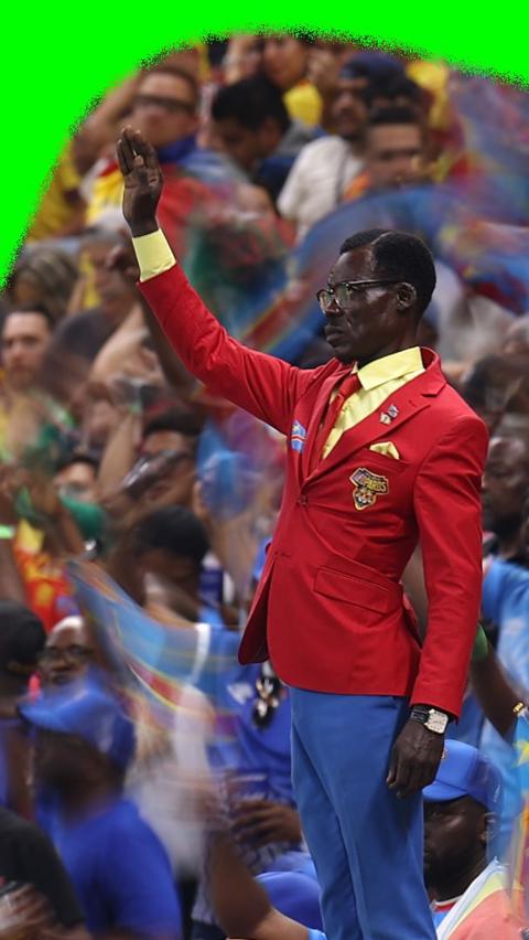 DR Congo statue fan is at the game