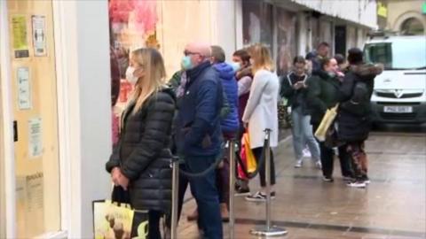 Shoppers in Belfast