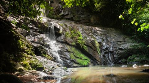 Ao Yon waterfall