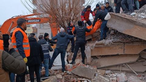 Rescue efforts in Turkey following the earthquake on 6 February 2023