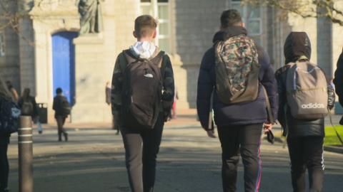 Pupils returning to Aberdeen Grammar