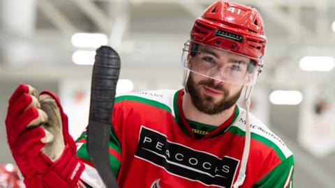 Josh Batch applauds Cardiff Devils fans