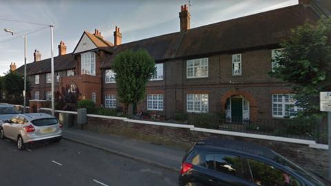 Almshouses, Hibbert Street, Luton