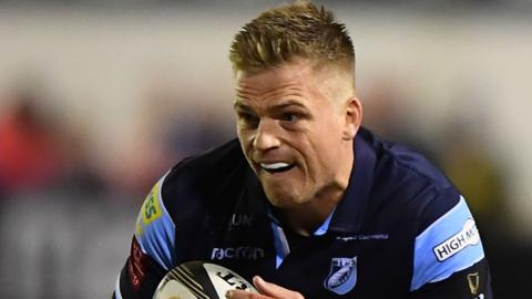 Gareth Anscombe attacks for Cardiff Blues