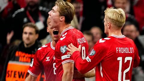 Denmark v Greece