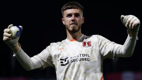 Josh Keeley Goalkeeper of Leyton Orient celebrates