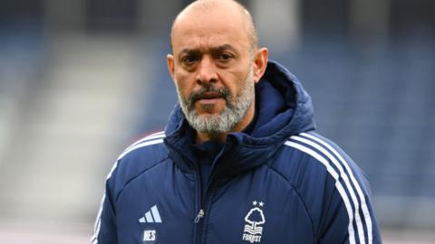 Nottingham Forest boss Nuno Espirito Santo looking pensive