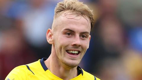 Mark Sykes celebrates scoring for Oxford