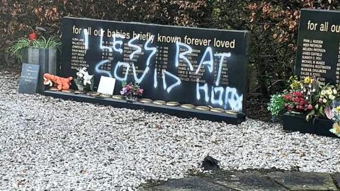 graffiti at Dunfermline cemetery