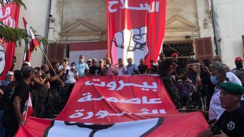 Lebanese foreign ministry entered by protesters, 8 August 2020