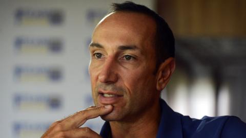 Coach Nic Pothas